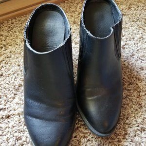 macy's clogs and mules